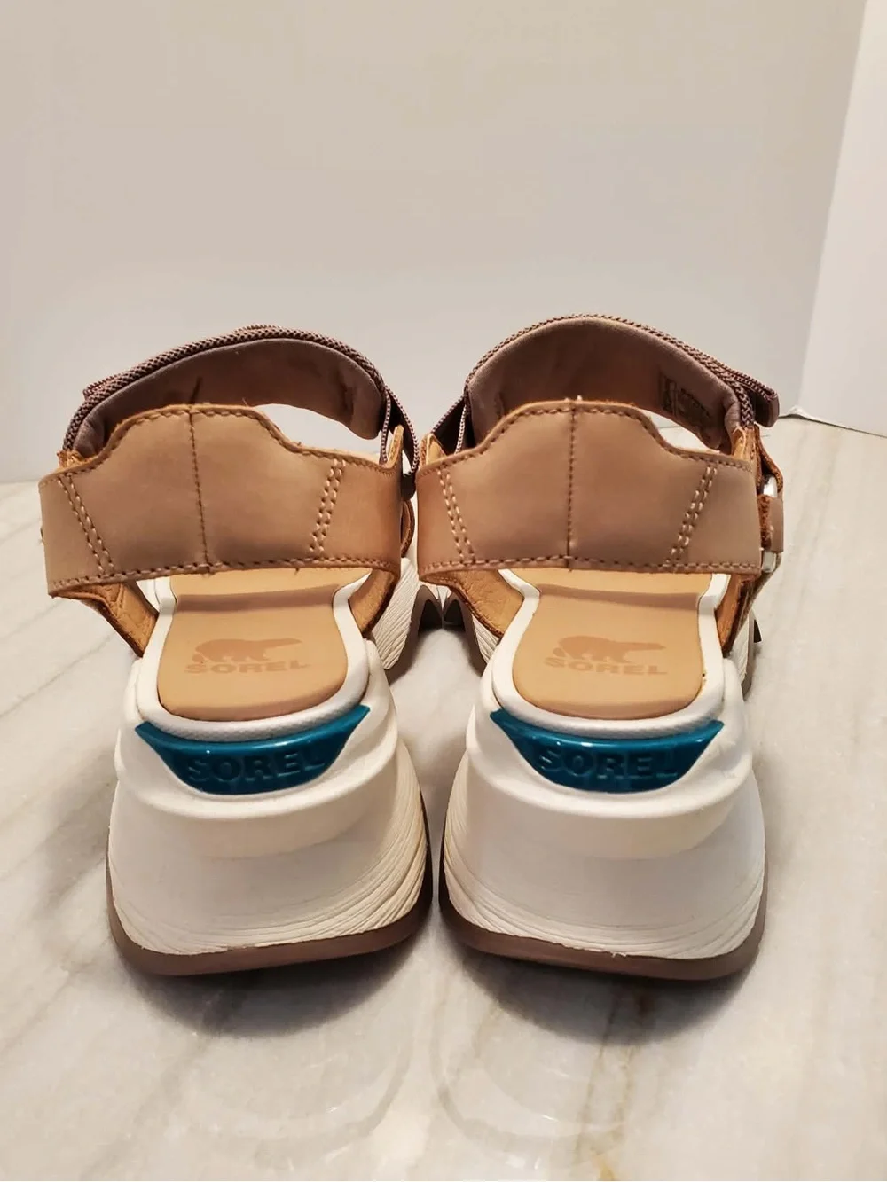 Sorel Kinetic Impact Y-Strap High Sandals Size 6